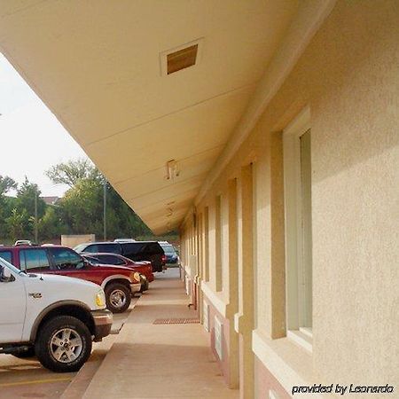 Interstate Motel Guthrie Экстерьер фото